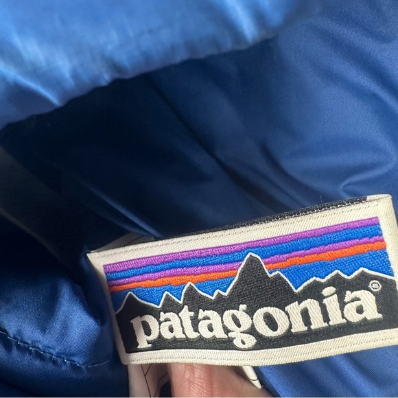 Patagonia Kids Blue Down Puffer Vest Size Large (12) - Picture 3 of 7